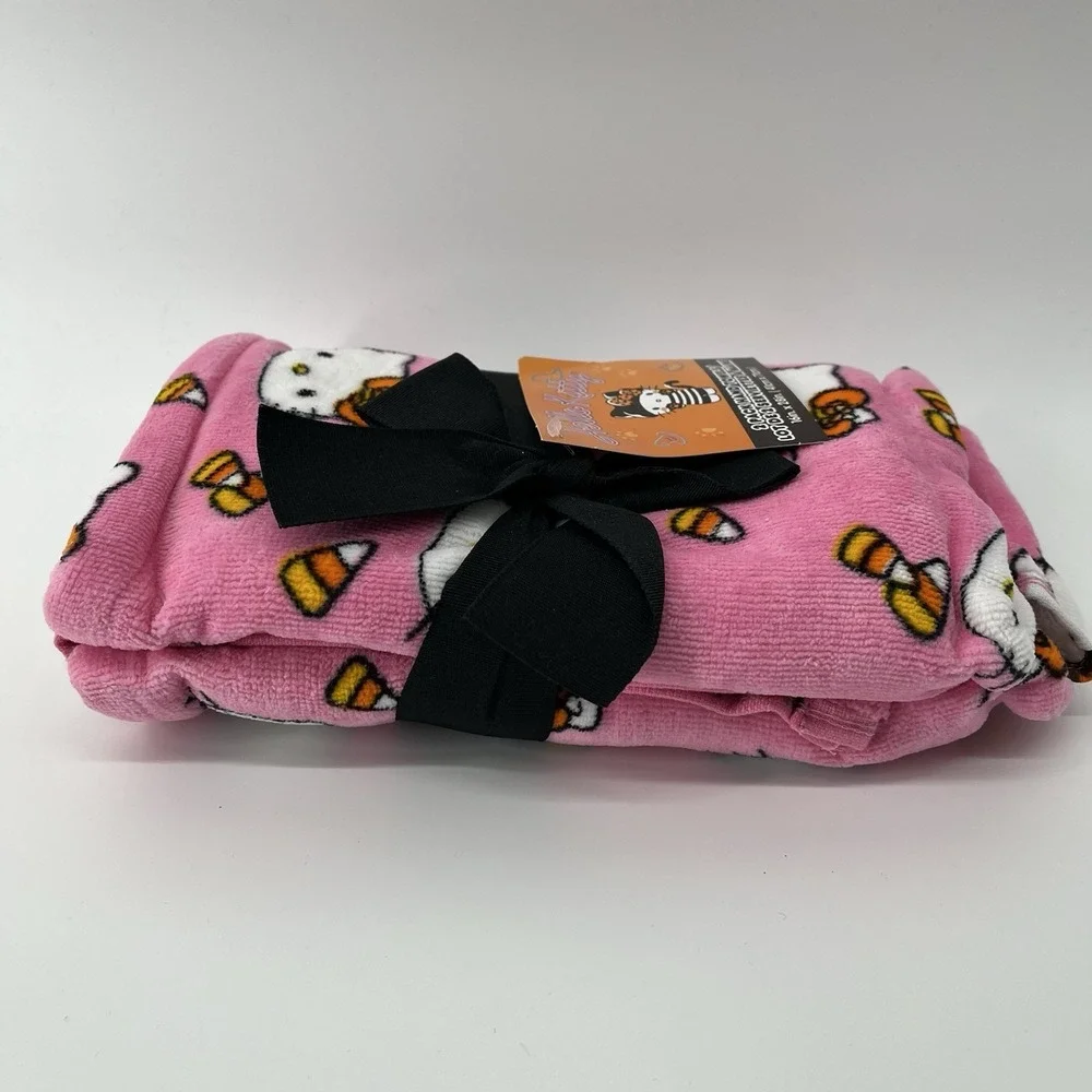 Hello Kitty Halloween Pink Candy Corn Hand Towels 16 x 28
